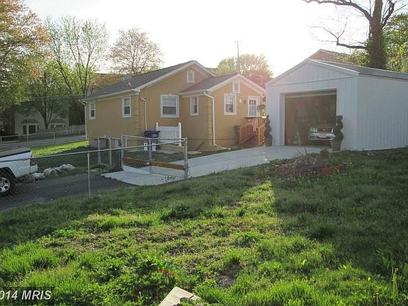 2nd image of 3817 Lacy Blvd