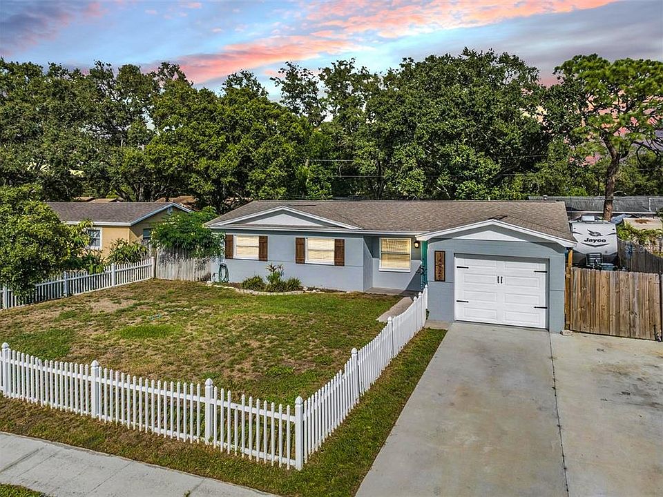 1st image of 14925 Mockingbird Ln E