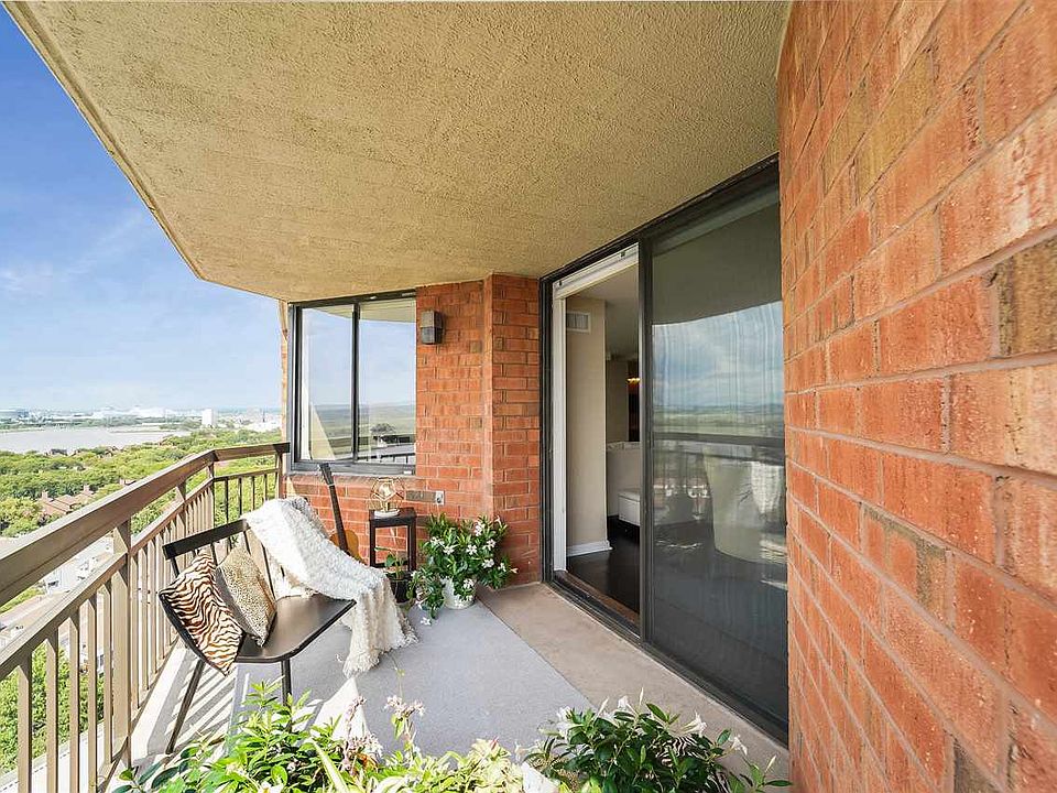 1st image of 1640 Harmon Cove Tower #1640