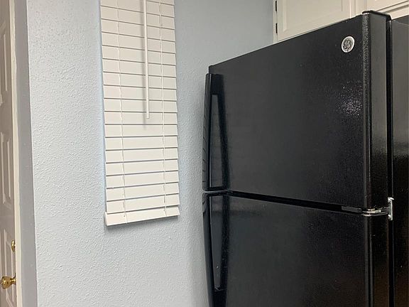 5th image of 14911 Wunderlich Dr APT 1013