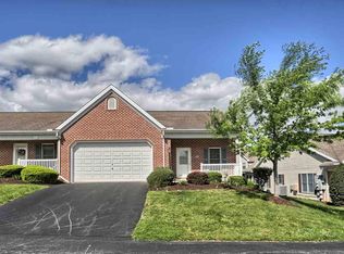 9 Redbud Dr, Mechanicsburg, PA 17050