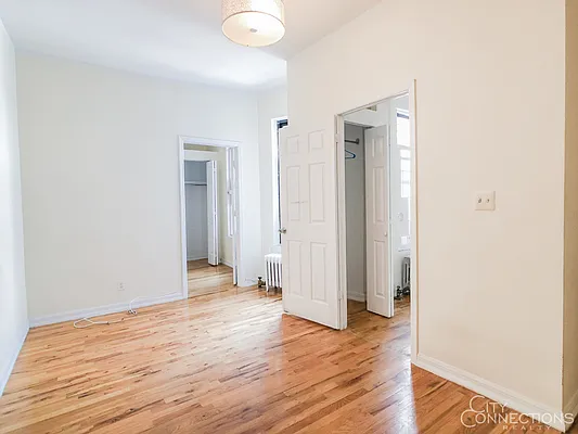 Rented by City Connections Realty | media 19