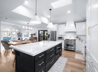 1395 Cloverdale Cir, Roseville, CA 95661