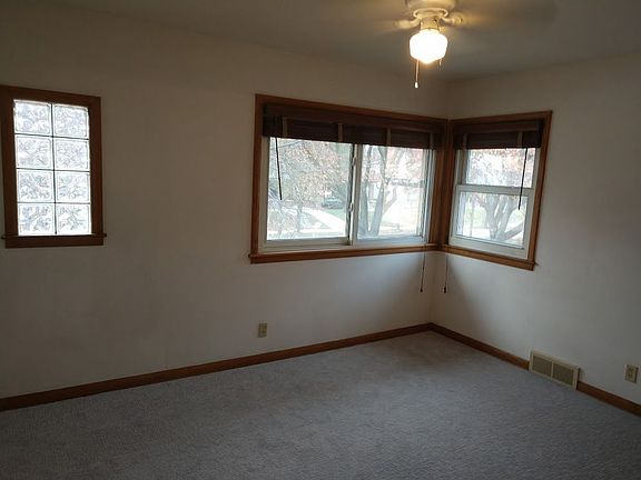5th image of 3436 N Humboldt Blvd