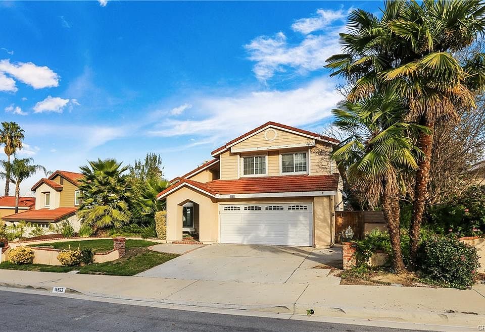 1st image of 15563 Quiet Oak Dr