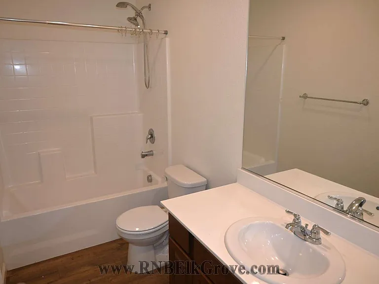 715 Blue Stone Dr — Photo 18