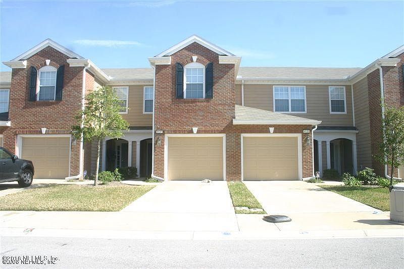4133 Crownwood Dr