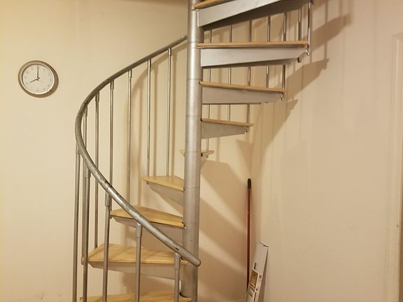 4th image of 4613 202nd St #2