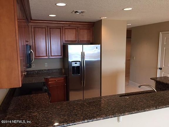 4th image of 1478 Riverplace Blvd APT 2003