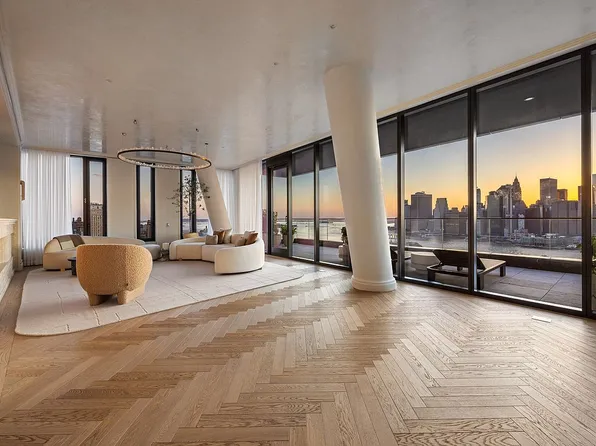 30 Front St #25A, Brooklyn, NY 11201
