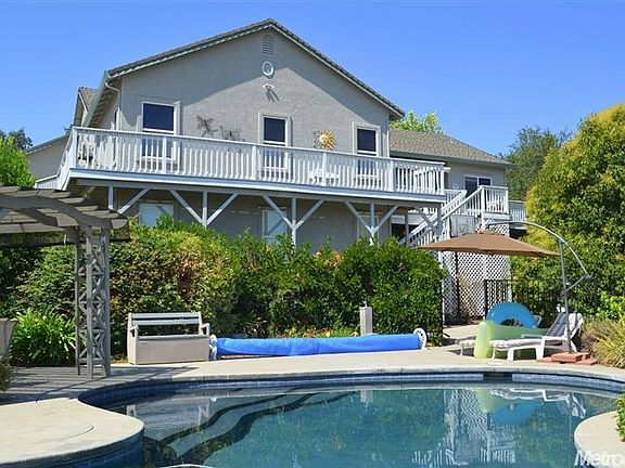 3rd image of 3701 Mesa Verdes Dr