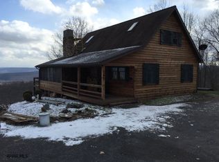 265 Peacock Ln, Bedford, PA 15522
