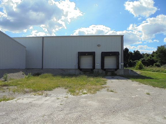 4th image of 1206 E Industrial Park Dr