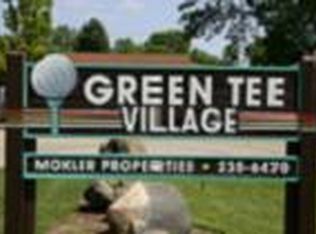 1779 Maricopa Dr APT A, Oshkosh, WI 54904