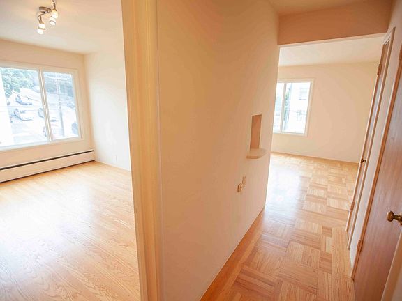 4th image of 2590 Greenwich St APT 8