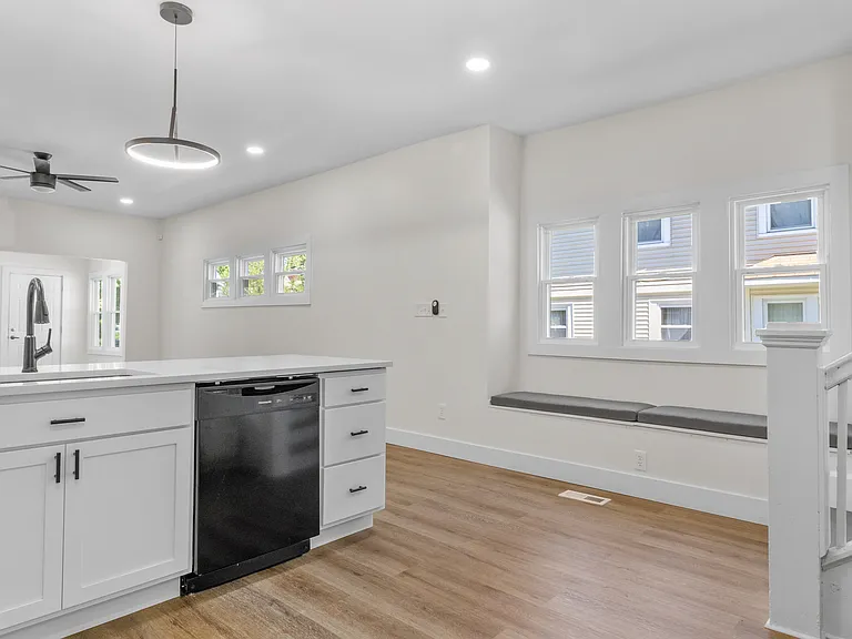 4071 N College Ave #4073 — Photo 9