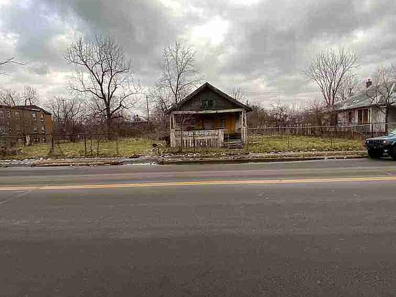 13333 Schoolcraft