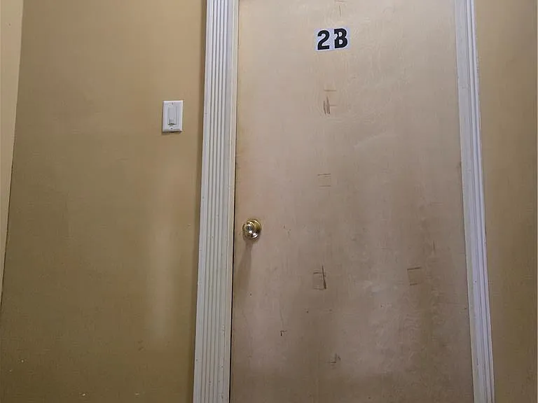 328 N 9th St #2B — Photo 7