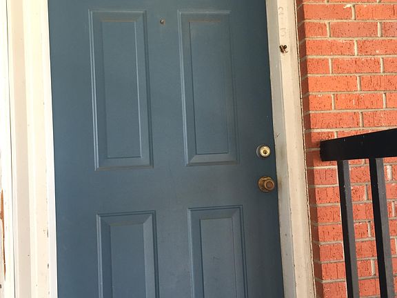 2nd image of 1932 E Lindsey St APT 213
