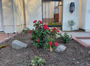 4 Acacia Tree Ln, Irvine, CA 92612
