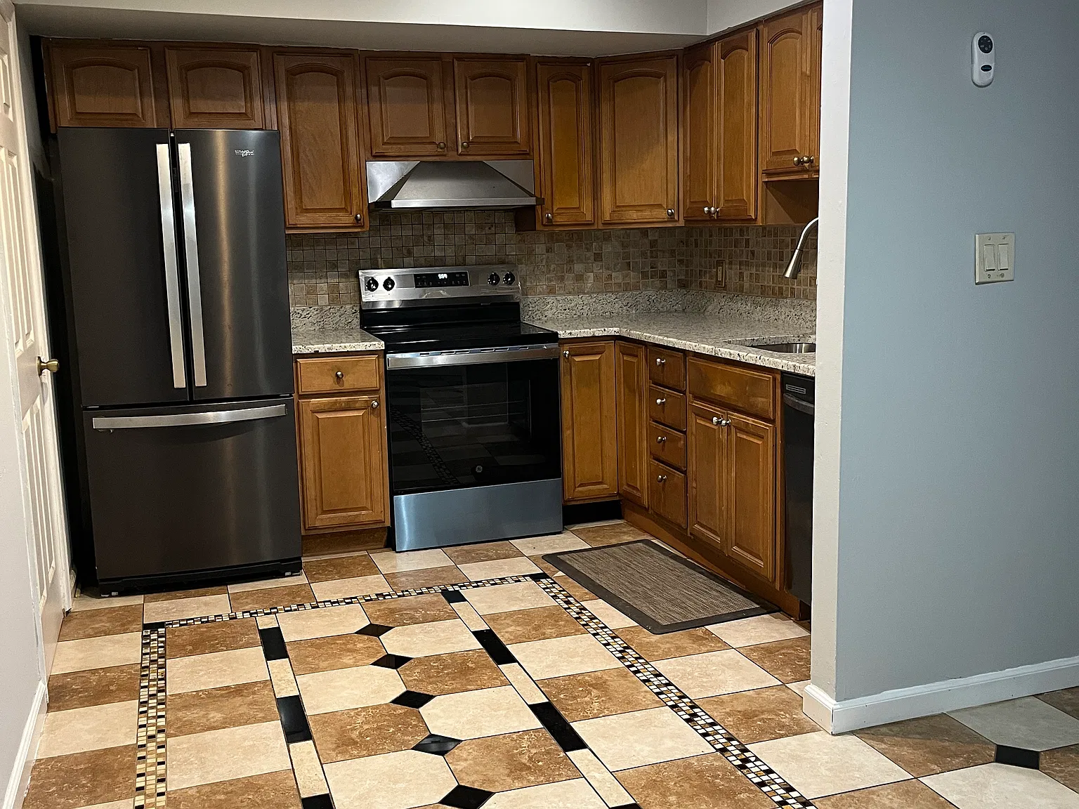 709 Renner Rd — Photo 2