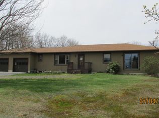 995 Meadow Run Rd, Bear Creek Township, PA 18702