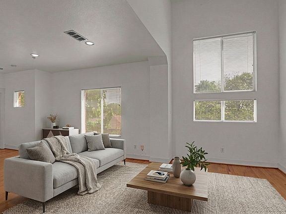 2nd image of 111 N Merrill Rd