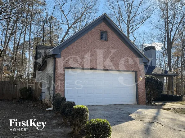 4975 Wedgewood Pl, Stone Mountain, GA 30088