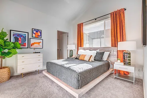 Hawthorne Townhomes Photo 1