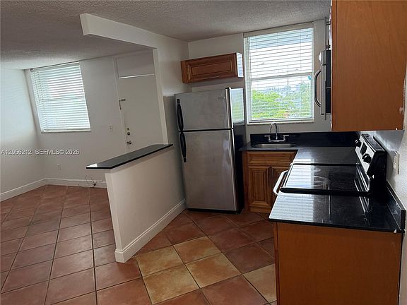 2nd image of 1801 S Treasure Dr APT 510