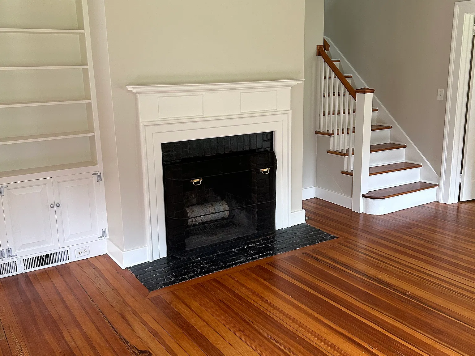 3 bed, 1600 sqft, $3,000 — Photo 3