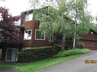 1739 NE Sunset Ln, Grants Pass, OR 97526