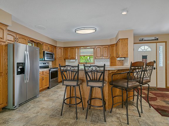 4th image of 2954 County Road 115
