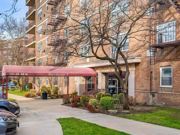 151-25 88th Street #3G, Howard Beach, NY 11414