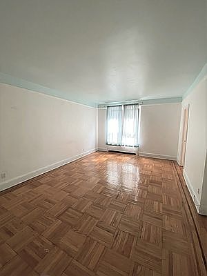 1st image of 529 E 85th St APT 1A