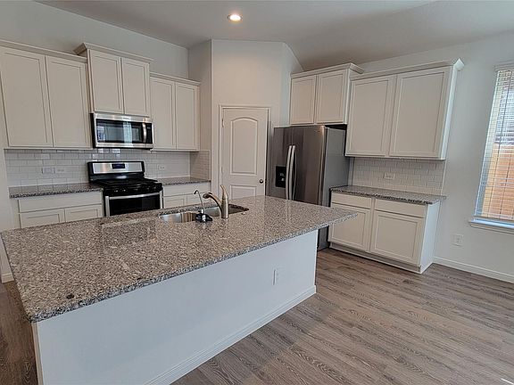 2nd image of 1376 Grays Gully Dr