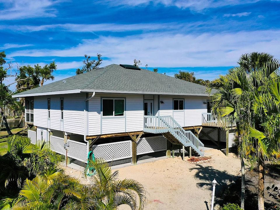 1st image of 2126 Egret Cir