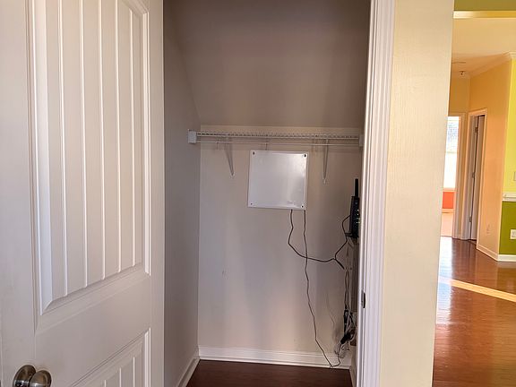 4th image of 4217 Saubranch Hill St