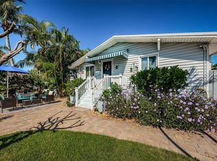 509 70th Ave, Saint Pete Beach, FL 33706