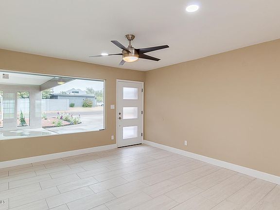 4th image of 1311 E Hayward Ave