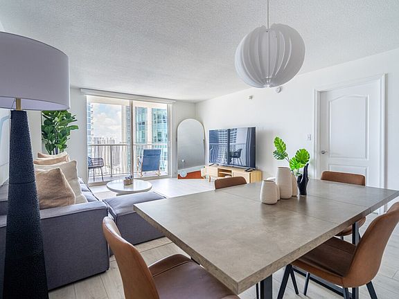 3rd image of 1331 Brickell Bay Dr #Id1283064p