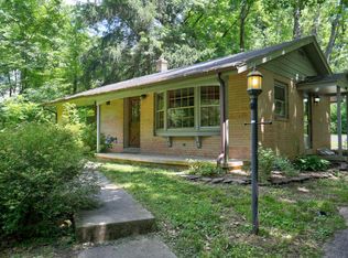 221 School House Rd, Lancaster, PA 17603