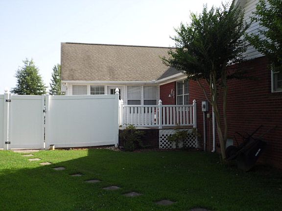 410957_3