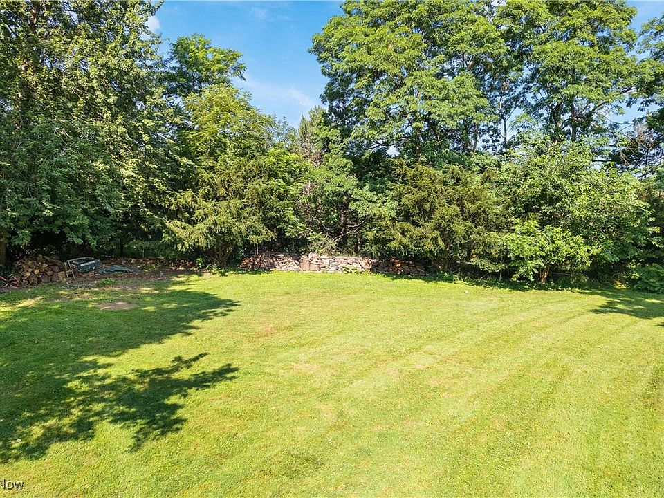 2nd image of 3804 Hudson Dr