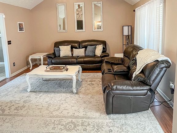 3rd image of 108 Lee Road 2111