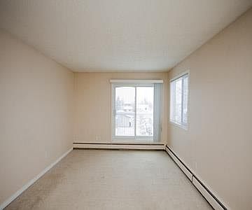 3rd image of 10511 103rd Ave #773365