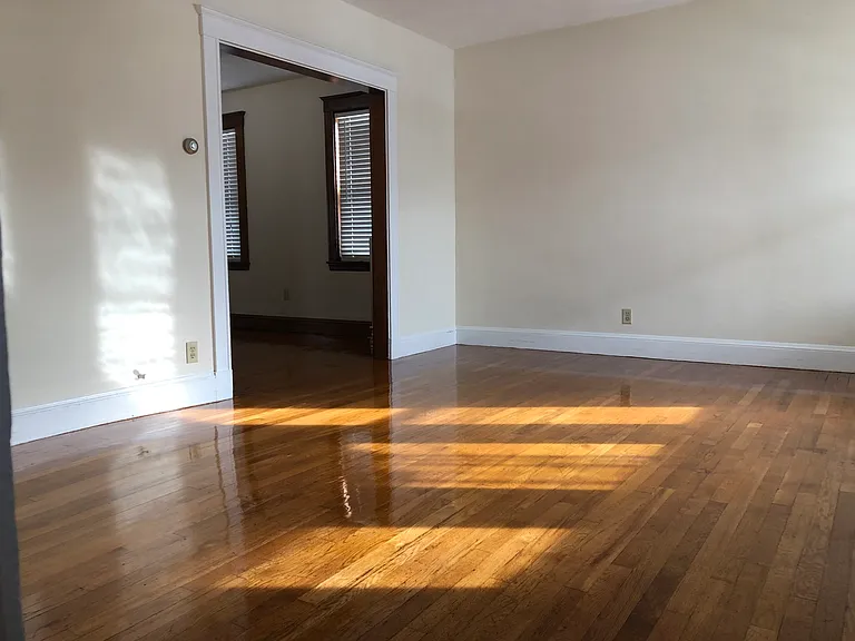 19 Cornell St #19 — Photo 7