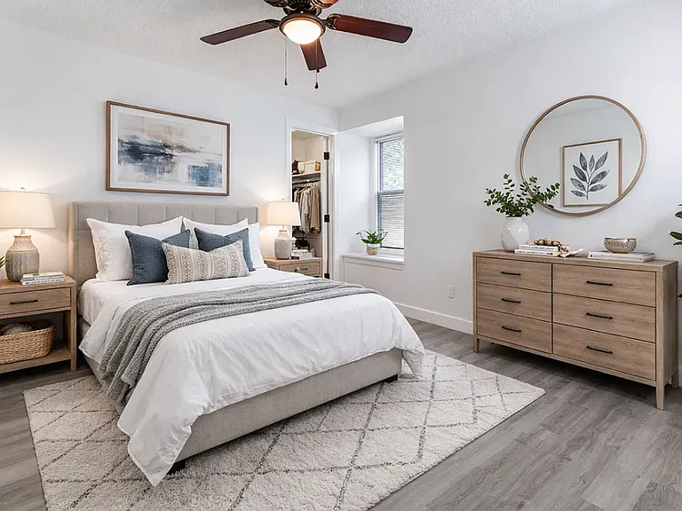 Black Oak Residences — Photo 5