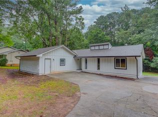 412 Lester Rd, Lawrenceville, GA 30044