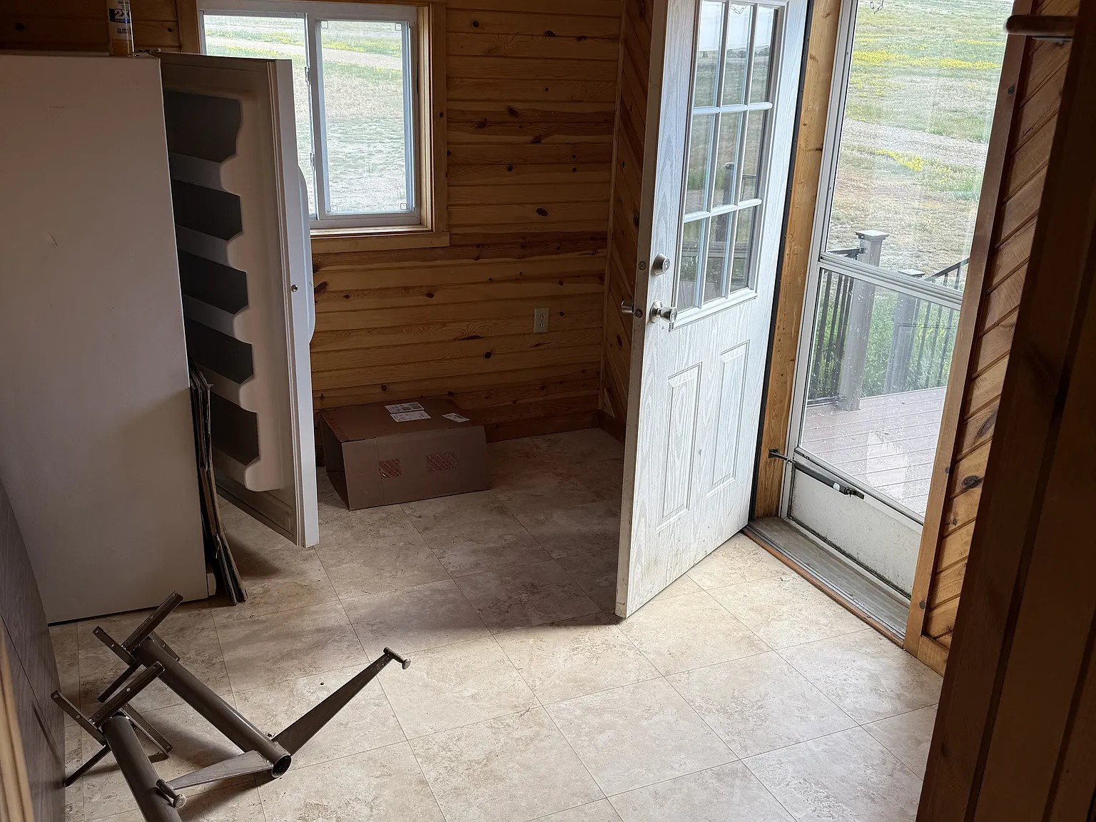 2 bed, 1300 sqft, $1,000 — Photo 2